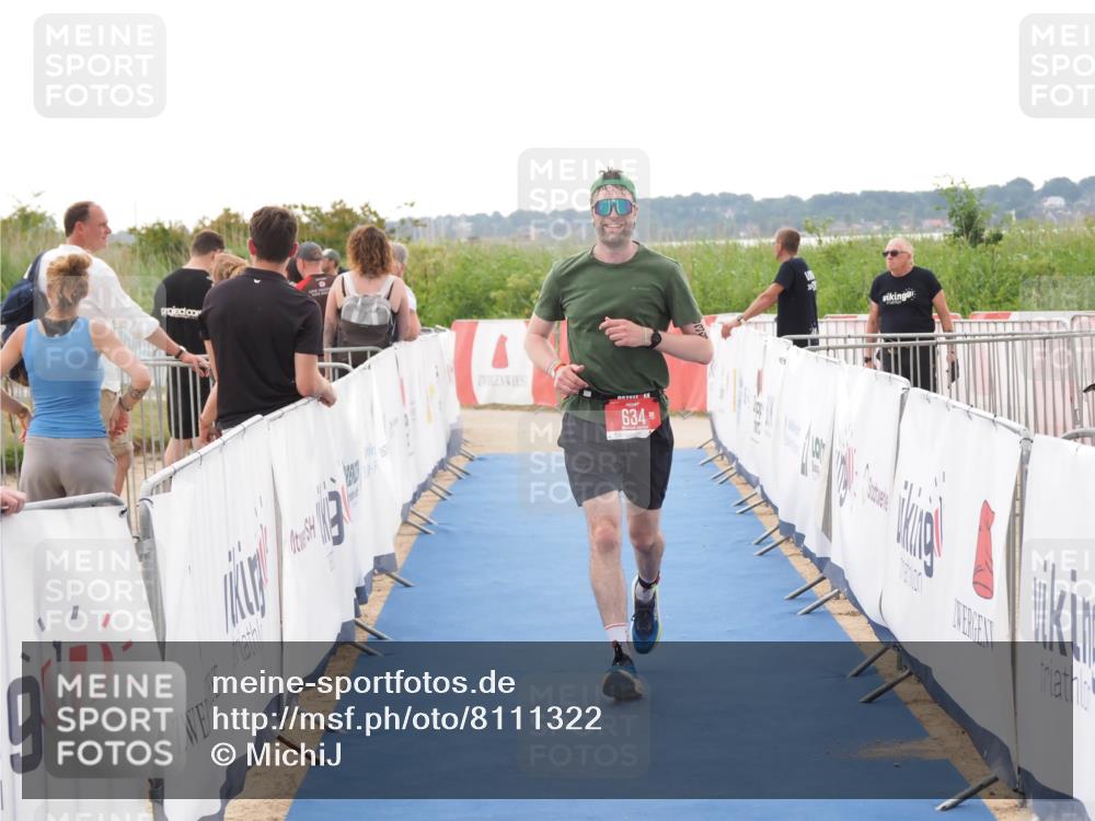 22.06.2025 - Viking Triathlon MichiJ http://msf.ph/oto/8111322 22.06.2025 16:23:17 Ziel 634 meine-sportfotos.de