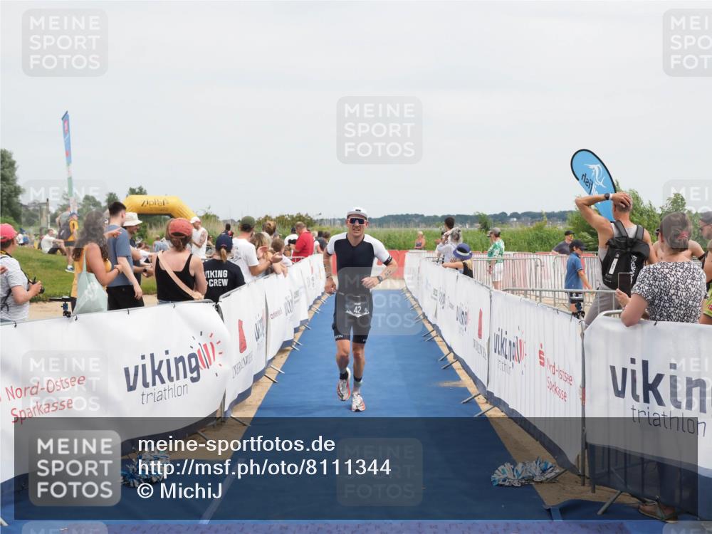 22.06.2025 - Viking Triathlon MichiJ http://msf.ph/oto/8111344 22.06.2025 14:53:17 Ziel 42 meine-sportfotos.de