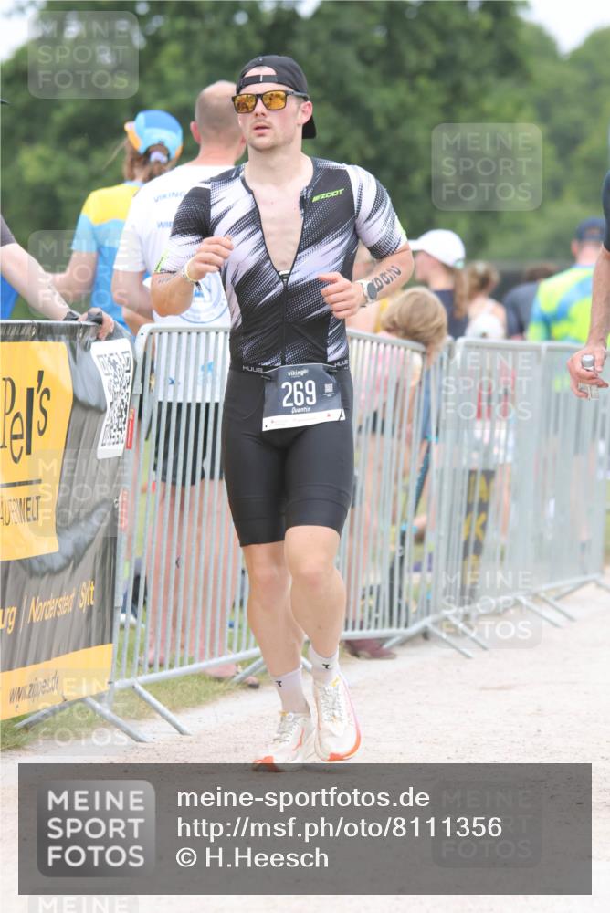 22.06.2025 - Viking Triathlon H.Heesch http://msf.ph/oto/8111356 22.06.2025 14:46:56 Laufen 269, 315, 513, 625 meine-sportfotos.de