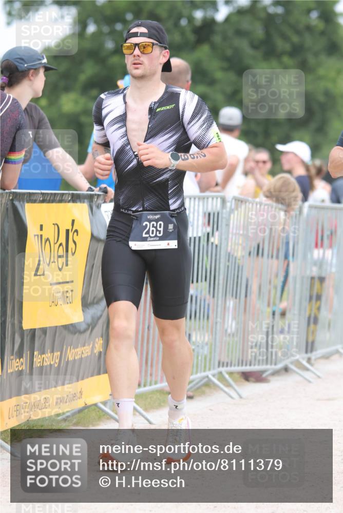 22.06.2025 - Viking Triathlon H.Heesch http://msf.ph/oto/8111379 22.06.2025 14:46:57 Laufen 269, 513, 625 meine-sportfotos.de