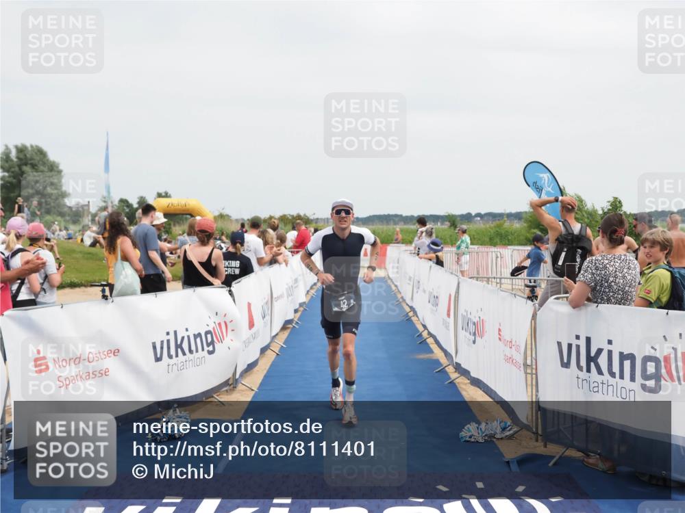22.06.2025 - Viking Triathlon MichiJ http://msf.ph/oto/8111401 22.06.2025 14:53:17 Ziel 42 meine-sportfotos.de