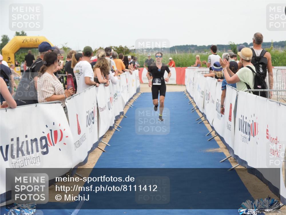 22.06.2025 - Viking Triathlon MichiJ http://msf.ph/oto/8111412 22.06.2025 15:02:38 Ziel 127, 529 meine-sportfotos.de