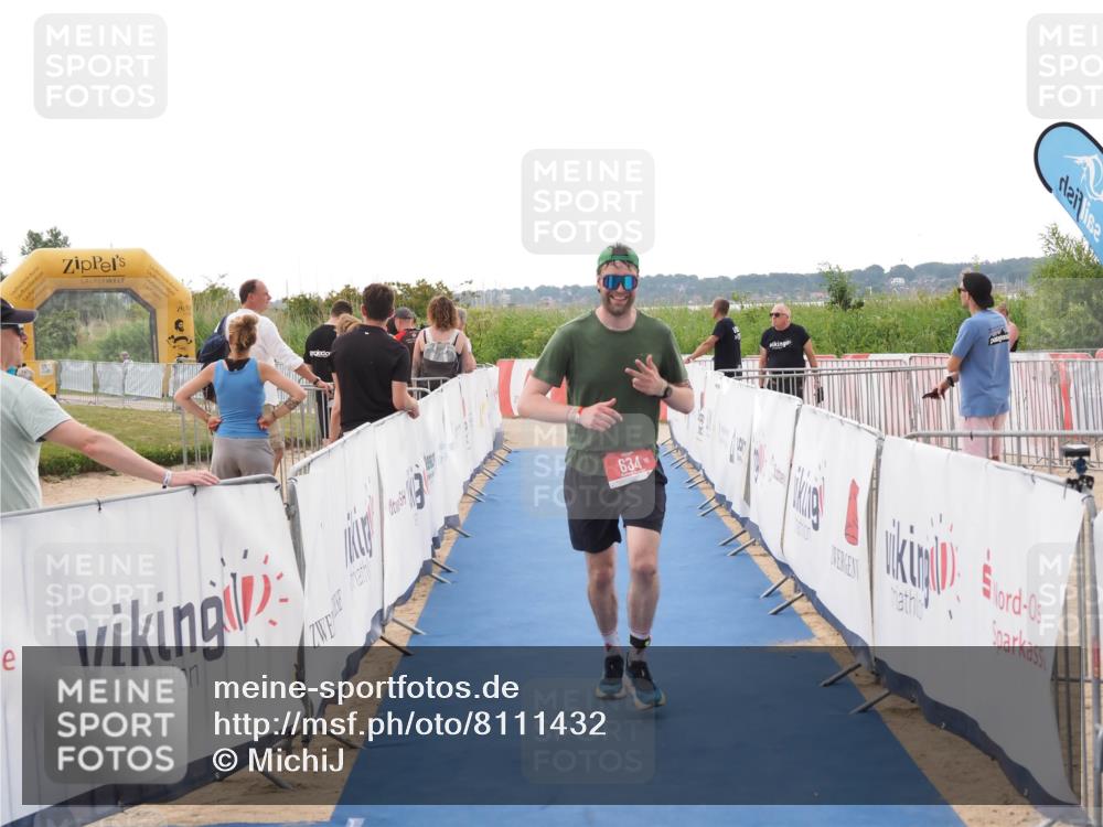 22.06.2025 - Viking Triathlon MichiJ http://msf.ph/oto/8111432 22.06.2025 16:23:18 Ziel 634 meine-sportfotos.de