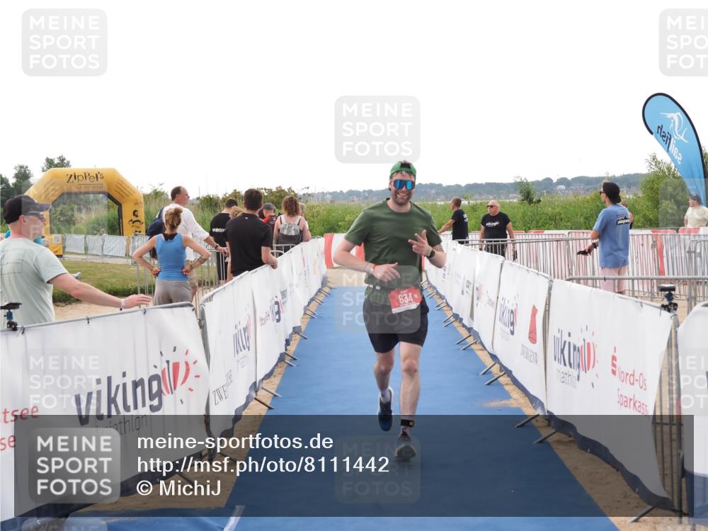 22.06.2025 - Viking Triathlon MichiJ http://msf.ph/oto/8111442 22.06.2025 16:23:18 Ziel 634 meine-sportfotos.de