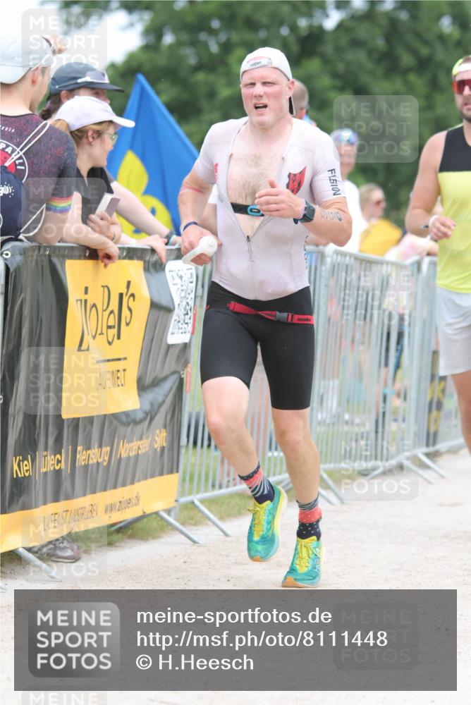 22.06.2025 - Viking Triathlon H.Heesch http://msf.ph/oto/8111448 22.06.2025 14:47:26 Laufen 61, 556, 607 meine-sportfotos.de