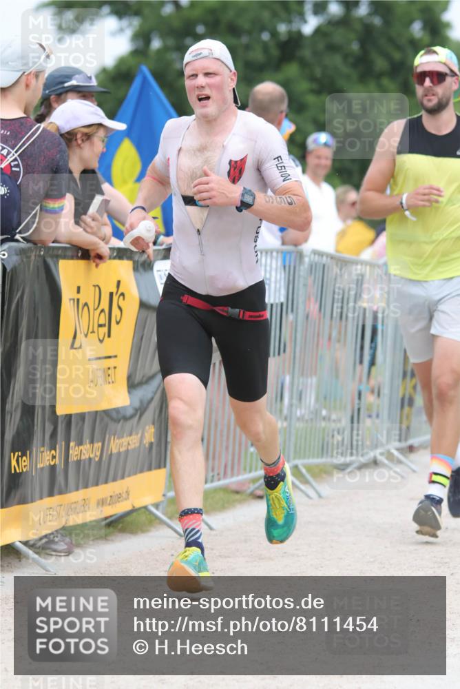 22.06.2025 - Viking Triathlon H.Heesch http://msf.ph/oto/8111454 22.06.2025 14:47:26 Laufen 61, 556, 607 meine-sportfotos.de