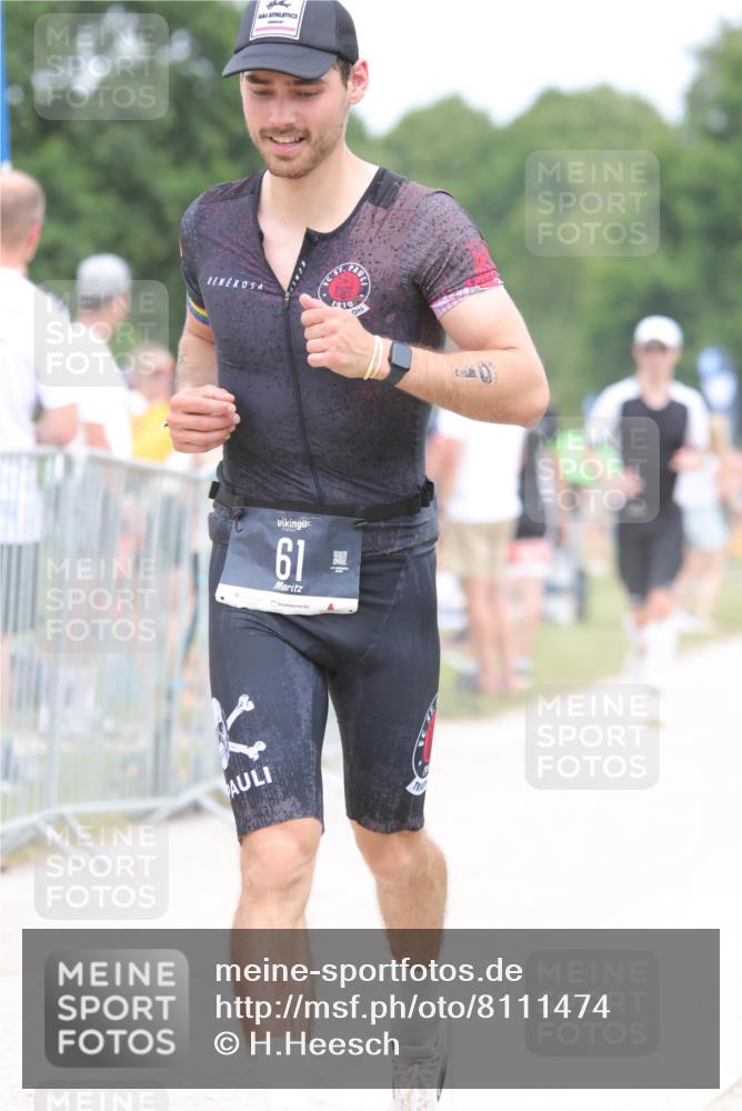 22.06.2025 - Viking Triathlon H.Heesch http://msf.ph/oto/8111474 22.06.2025 14:47:28 Laufen 61, 360, 532, 556, 607 meine-sportfotos.de