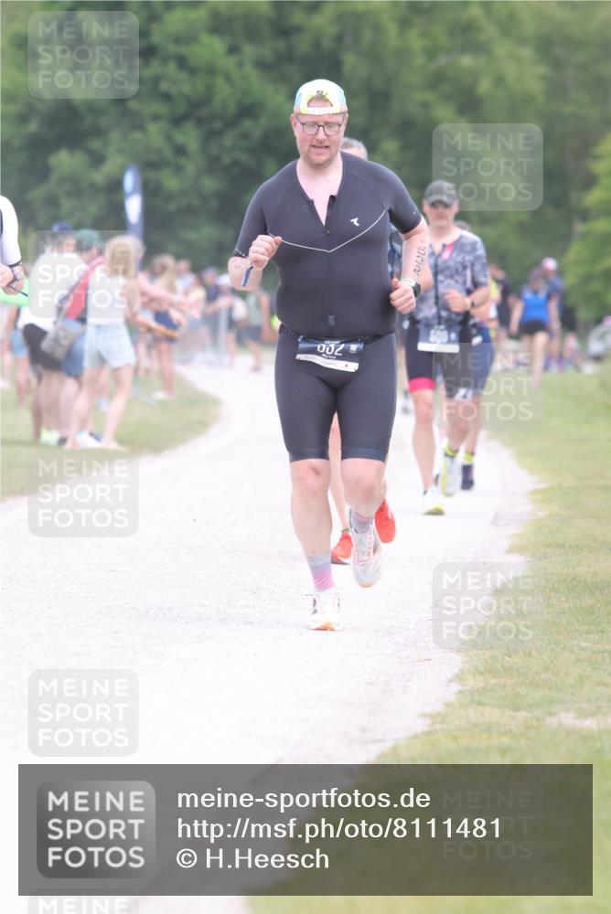 22.06.2025 - Viking Triathlon H.Heesch http://msf.ph/oto/8111481 22.06.2025 14:47:30 Laufen 61, 360, 532, 556, 607 meine-sportfotos.de