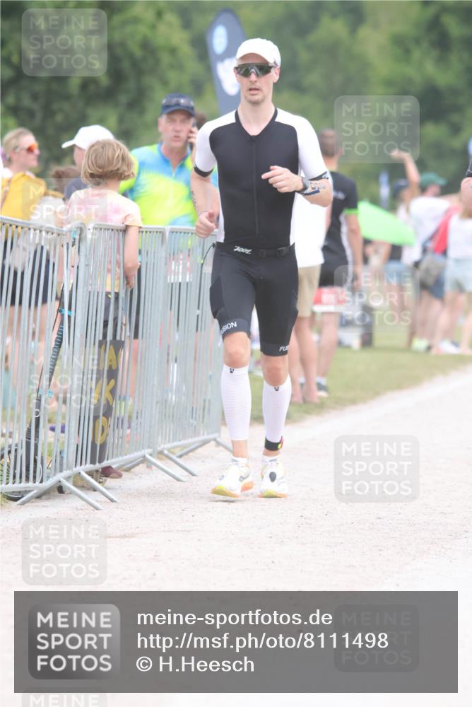 22.06.2025 - Viking Triathlon H.Heesch http://msf.ph/oto/8111498 22.06.2025 14:47:31 Laufen 61, 360, 469, 532, 556, 607 meine-sportfotos.de
