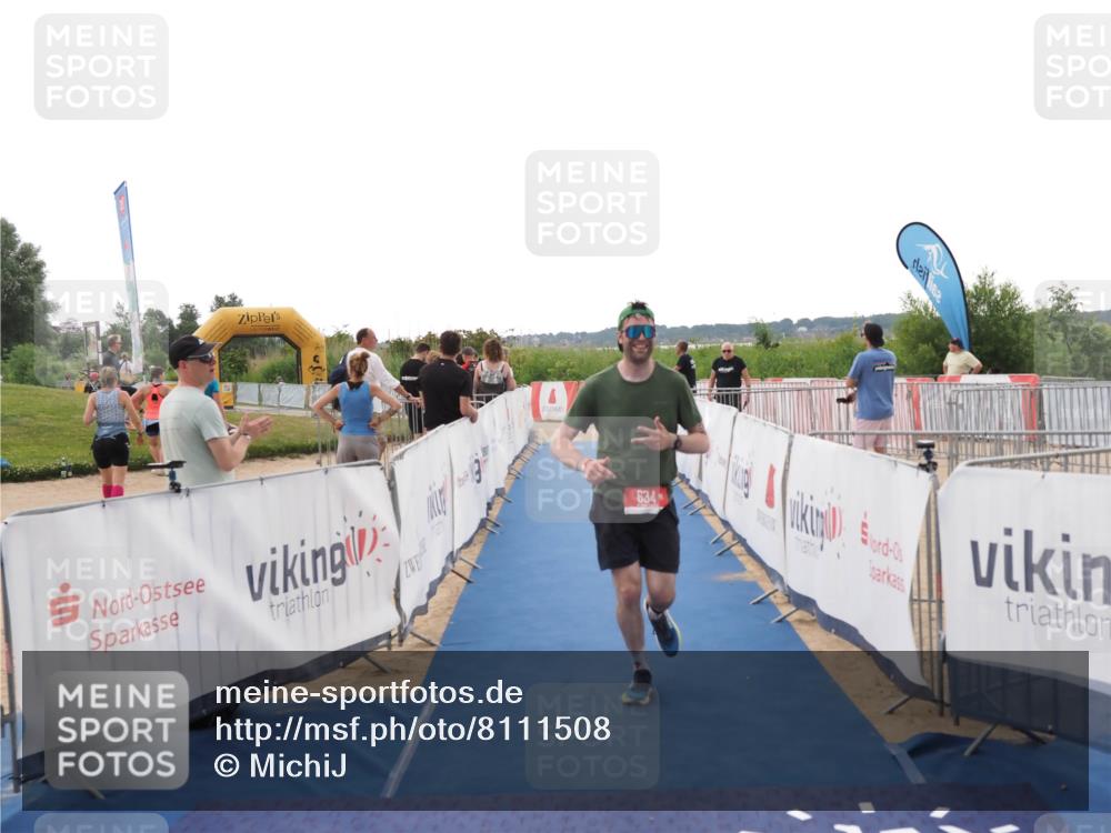 22.06.2025 - Viking Triathlon MichiJ http://msf.ph/oto/8111508 22.06.2025 16:23:19 Ziel 634 meine-sportfotos.de