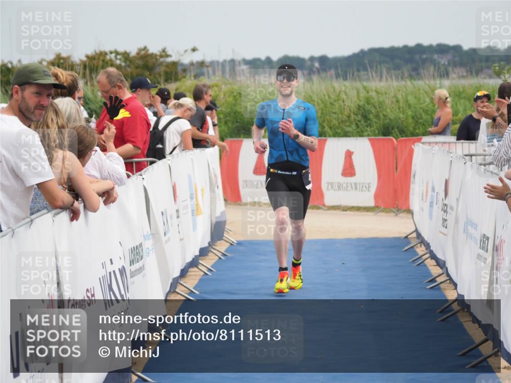 22.06.2025 - Viking Triathlon MichiJ http://msf.ph/oto/8111513 22.06.2025 14:53:28 Ziel 486 meine-sportfotos.de