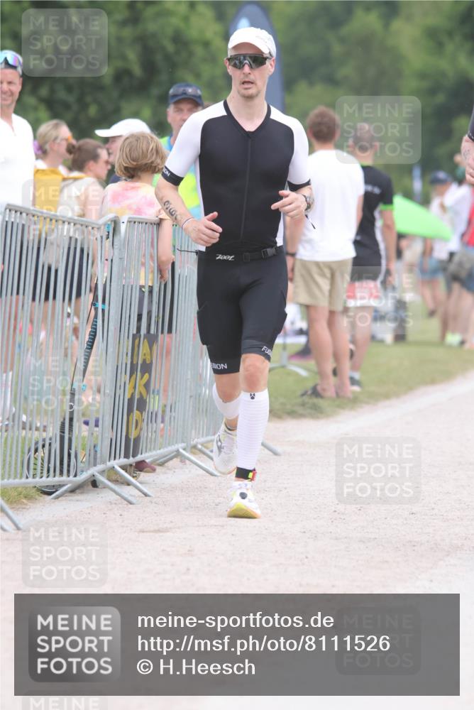 22.06.2025 - Viking Triathlon H.Heesch http://msf.ph/oto/8111526 22.06.2025 14:47:32 Laufen 61, 360, 469, 532, 607 meine-sportfotos.de