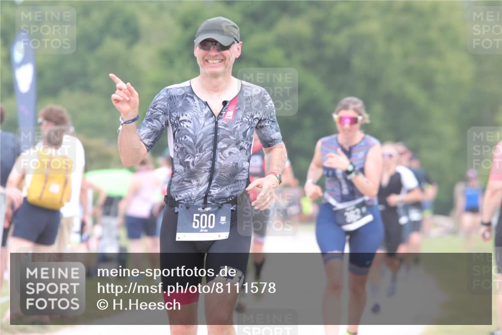 22.06.2025 - Viking Triathlon H.Heesch http://msf.ph/oto/8111578 22.06.2025 14:47:37 Laufen 360, 469, 500, 532 meine-sportfotos.de