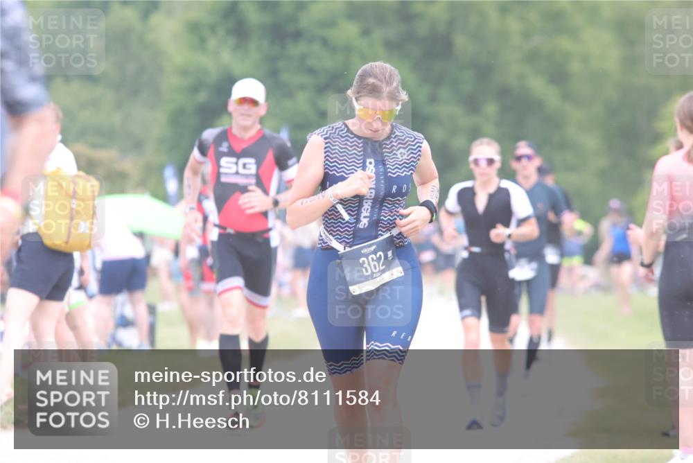 22.06.2025 - Viking Triathlon H.Heesch http://msf.ph/oto/8111584 22.06.2025 14:47:40 Laufen 22, 145, 360, 362, 469, 500, 532 meine-sportfotos.de