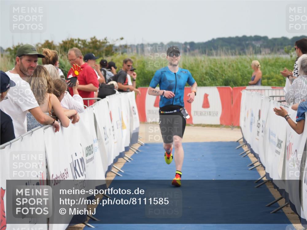 22.06.2025 - Viking Triathlon MichiJ http://msf.ph/oto/8111585 22.06.2025 14:53:28 Ziel 486 meine-sportfotos.de
