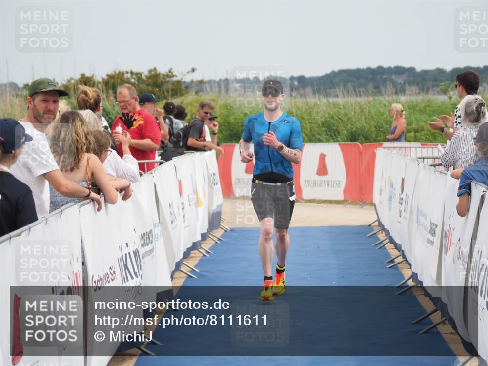 22.06.2025 - Viking Triathlon MichiJ http://msf.ph/oto/8111611 22.06.2025 14:53:28 Ziel 486 meine-sportfotos.de