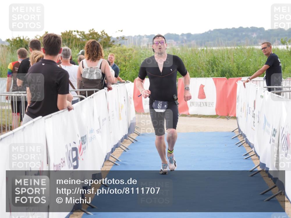 22.06.2025 - Viking Triathlon MichiJ http://msf.ph/oto/8111707 22.06.2025 16:24:28 Ziel 51 meine-sportfotos.de