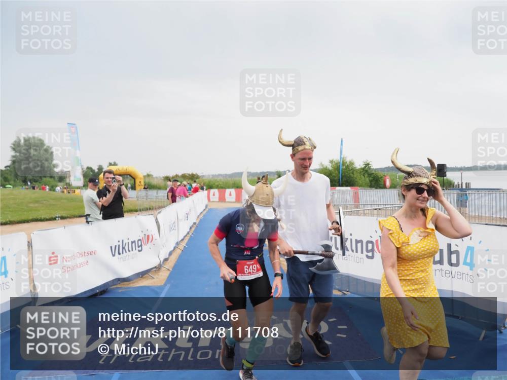 22.06.2025 - Viking Triathlon MichiJ http://msf.ph/oto/8111708 22.06.2025 16:40:57 Ziel 649 meine-sportfotos.de
