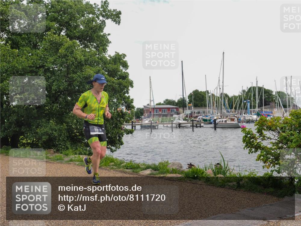 22.06.2025 - Viking Triathlon KatJ http://msf.ph/oto/8111720 22.06.2025 15:03:57 Laufen 66 meine-sportfotos.de