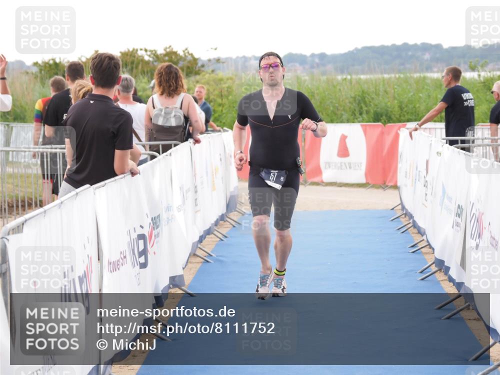 22.06.2025 - Viking Triathlon MichiJ http://msf.ph/oto/8111752 22.06.2025 16:24:29 Ziel 51 meine-sportfotos.de