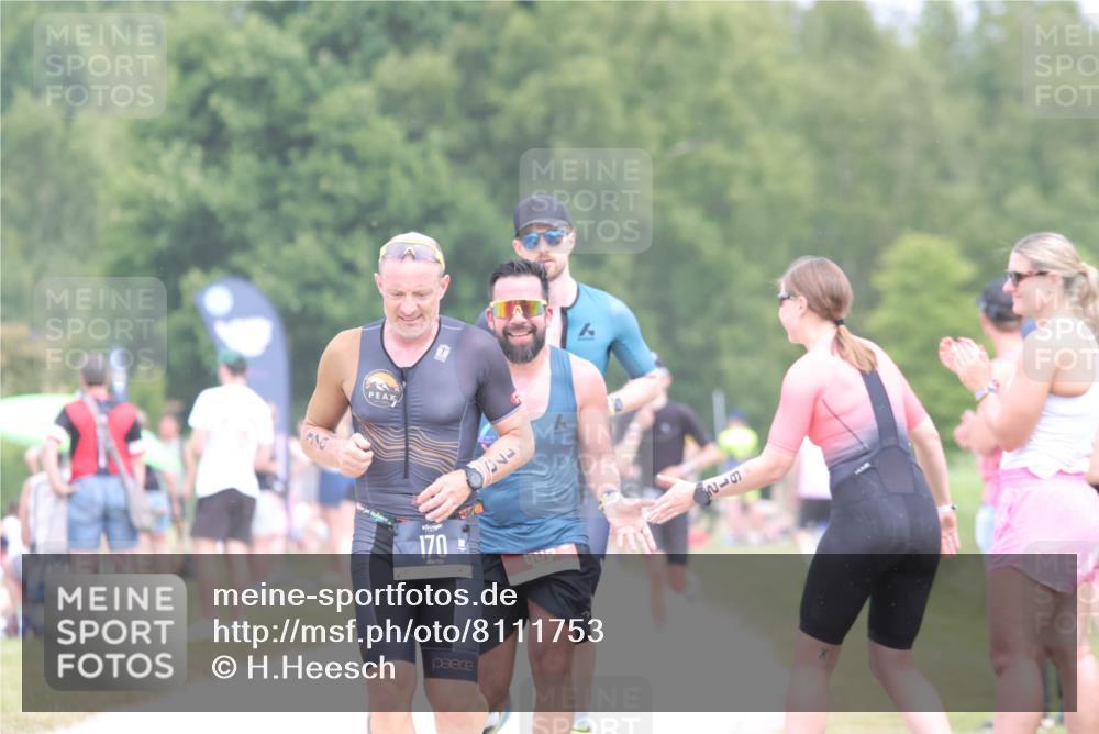 22.06.2025 - Viking Triathlon H.Heesch http://msf.ph/oto/8111753 22.06.2025 14:48:08 Laufen 57, 170, 609 meine-sportfotos.de