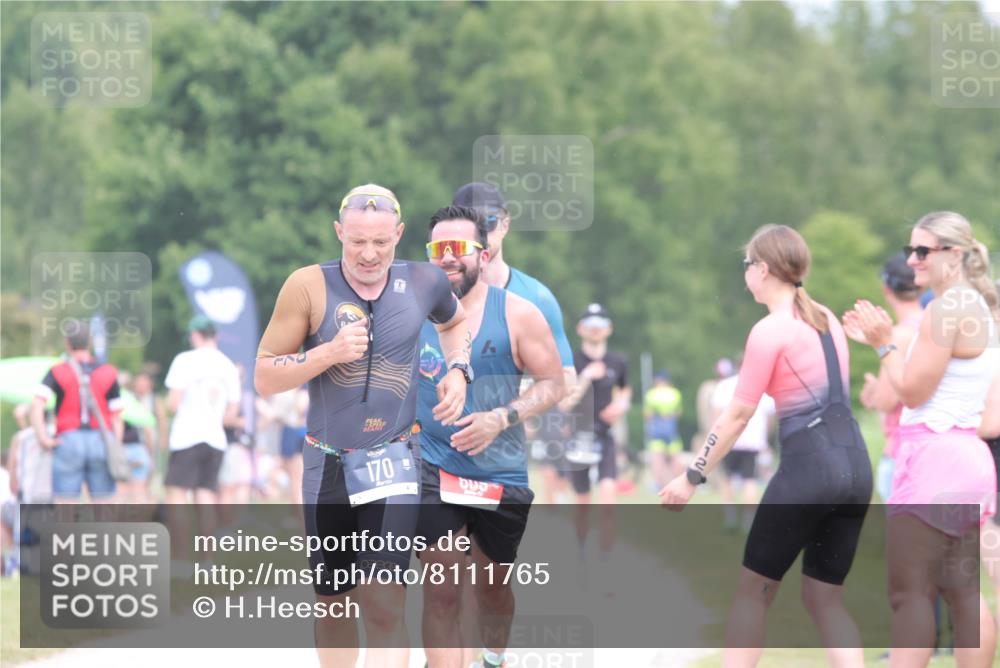 22.06.2025 - Viking Triathlon H.Heesch http://msf.ph/oto/8111765 22.06.2025 14:48:08 Laufen 57, 170, 609 meine-sportfotos.de
