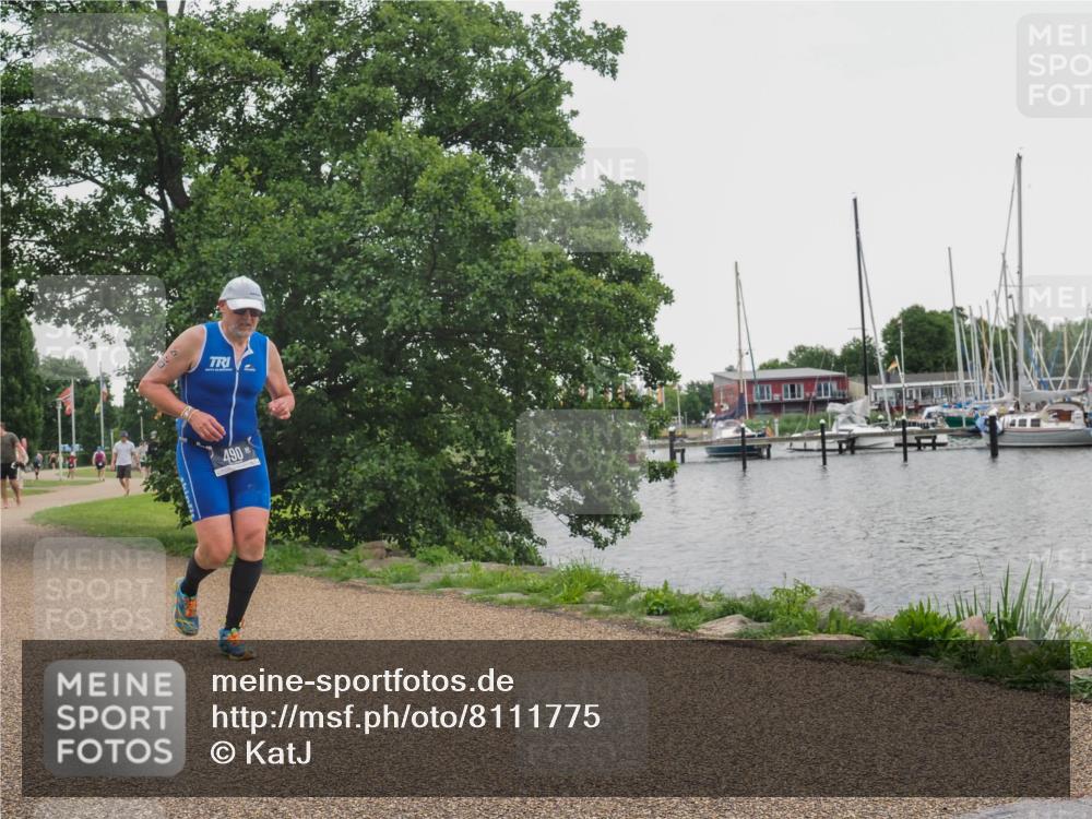 22.06.2025 - Viking Triathlon KatJ http://msf.ph/oto/8111775 22.06.2025 16:05:56 Laufen 490 meine-sportfotos.de