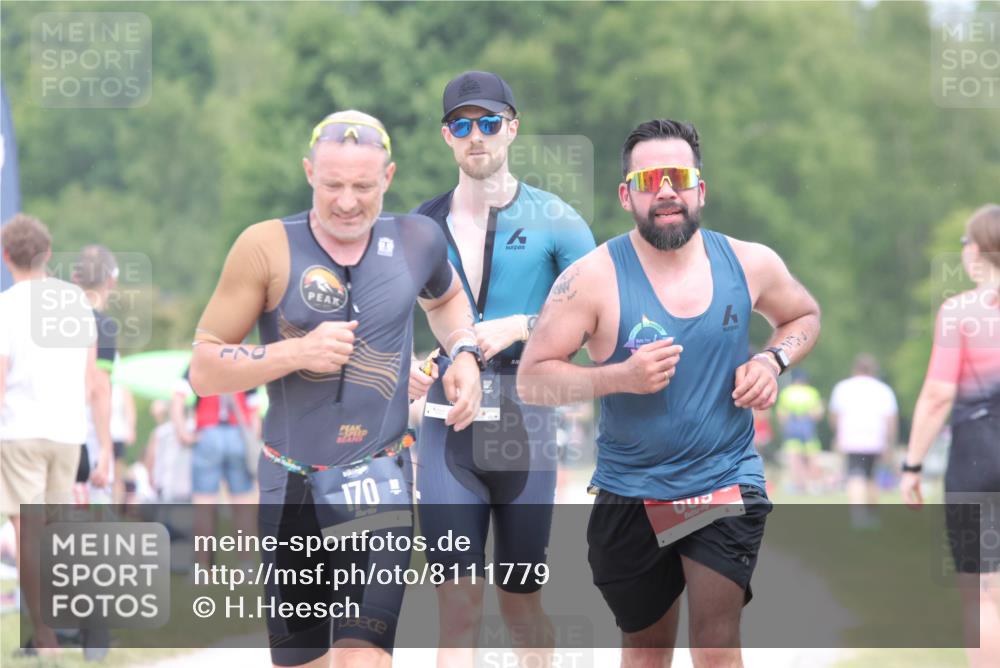 22.06.2025 - Viking Triathlon H.Heesch http://msf.ph/oto/8111779 22.06.2025 14:48:10 Laufen 57, 170, 609 meine-sportfotos.de