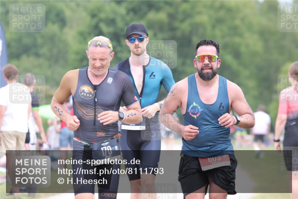 22.06.2025 - Viking Triathlon H.Heesch http://msf.ph/oto/8111793 22.06.2025 14:48:11 Laufen 57, 170, 193, 609 meine-sportfotos.de