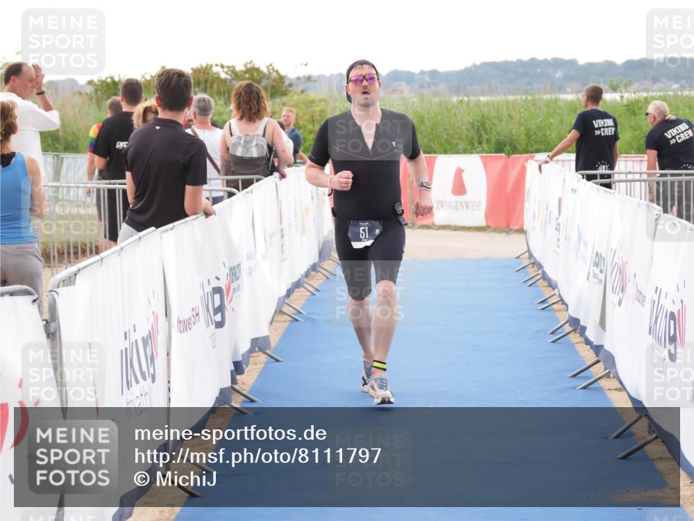 22.06.2025 - Viking Triathlon MichiJ http://msf.ph/oto/8111797 22.06.2025 16:24:29 Ziel 51 meine-sportfotos.de