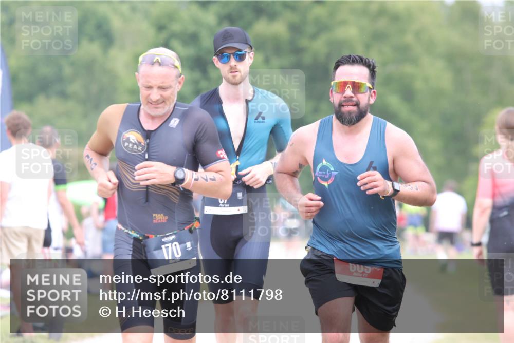 22.06.2025 - Viking Triathlon H.Heesch http://msf.ph/oto/8111798 22.06.2025 14:48:11 Laufen 57, 170, 193, 609 meine-sportfotos.de