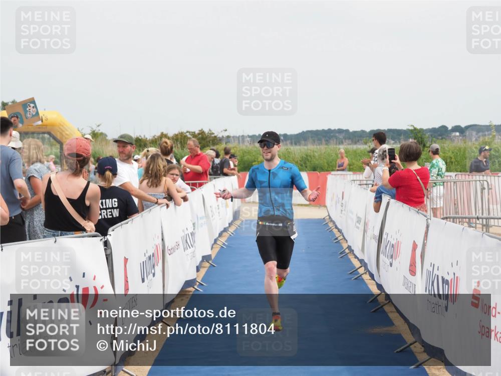 22.06.2025 - Viking Triathlon MichiJ http://msf.ph/oto/8111804 22.06.2025 14:53:30 Ziel 486 meine-sportfotos.de
