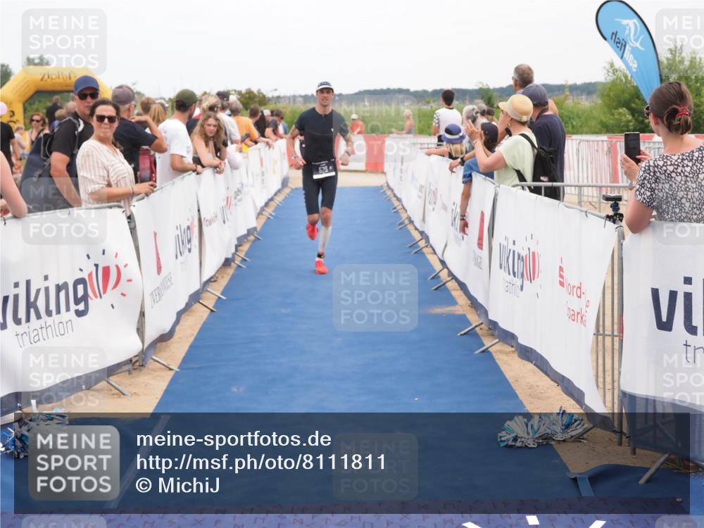 22.06.2025 - Viking Triathlon MichiJ http://msf.ph/oto/8111811 22.06.2025 15:02:43 Ziel 127, 529 meine-sportfotos.de