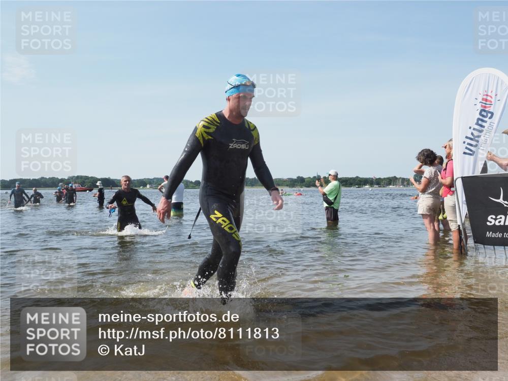 22.06.2025 - Viking Triathlon KatJ http://msf.ph/oto/8111813 22.06.2025 10:40:13 Schwimmen 248, 375, 379, 385, 394, 487, 517, 538, 553 meine-sportfotos.de