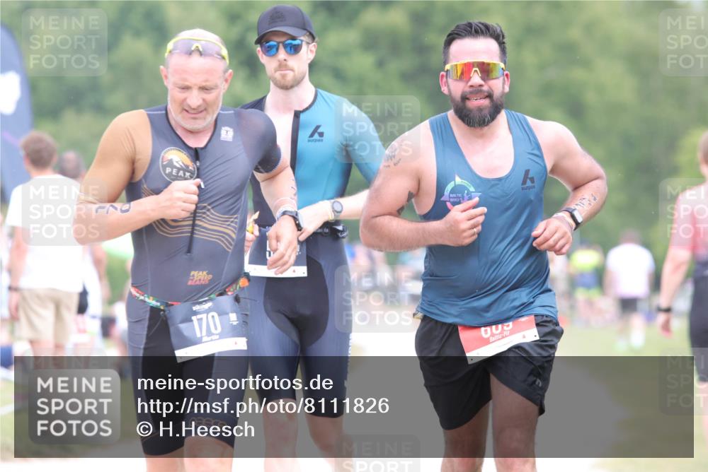 22.06.2025 - Viking Triathlon H.Heesch http://msf.ph/oto/8111826 22.06.2025 14:48:11 Laufen 57, 170, 193, 609 meine-sportfotos.de