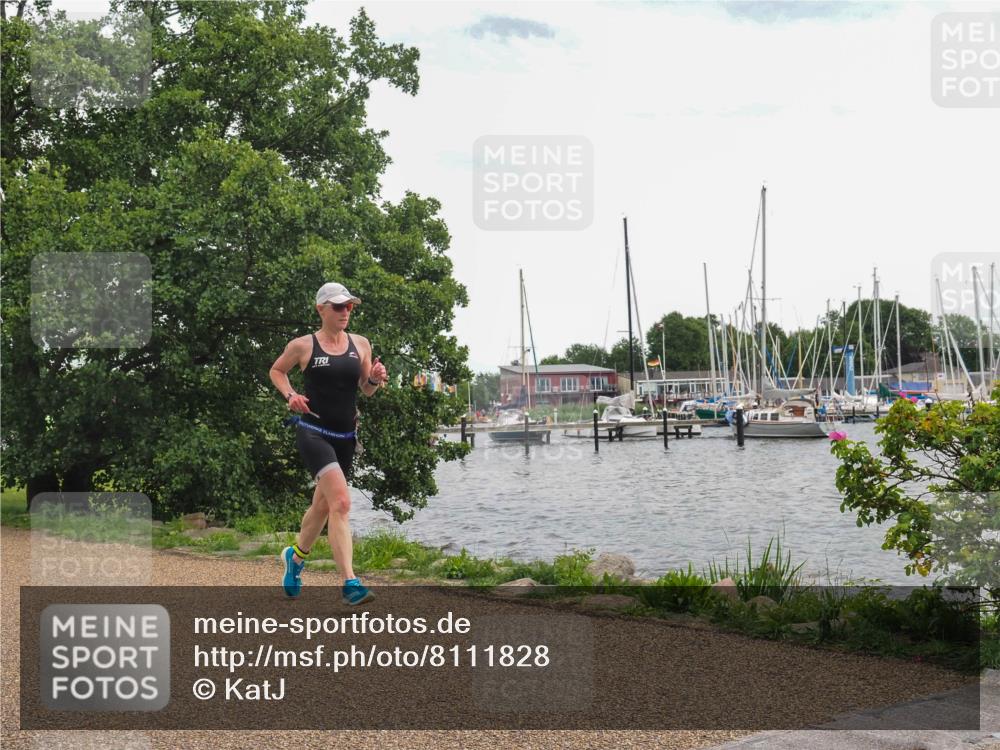 22.06.2025 - Viking Triathlon KatJ http://msf.ph/oto/8111828 22.06.2025 15:04:24 Laufen 282 meine-sportfotos.de
