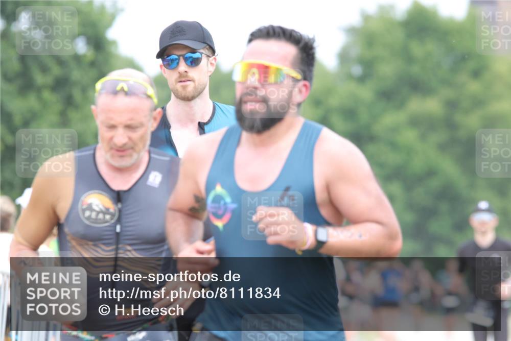 22.06.2025 - Viking Triathlon H.Heesch http://msf.ph/oto/8111834 22.06.2025 14:48:13 Laufen 57, 170, 193, 609 meine-sportfotos.de