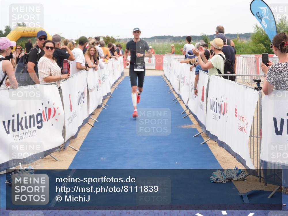 22.06.2025 - Viking Triathlon MichiJ http://msf.ph/oto/8111839 22.06.2025 15:02:43 Ziel 127, 529 meine-sportfotos.de
