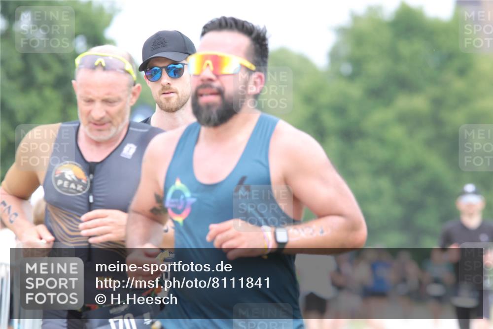 22.06.2025 - Viking Triathlon H.Heesch http://msf.ph/oto/8111841 22.06.2025 14:48:13 Laufen 57, 170, 193, 609 meine-sportfotos.de