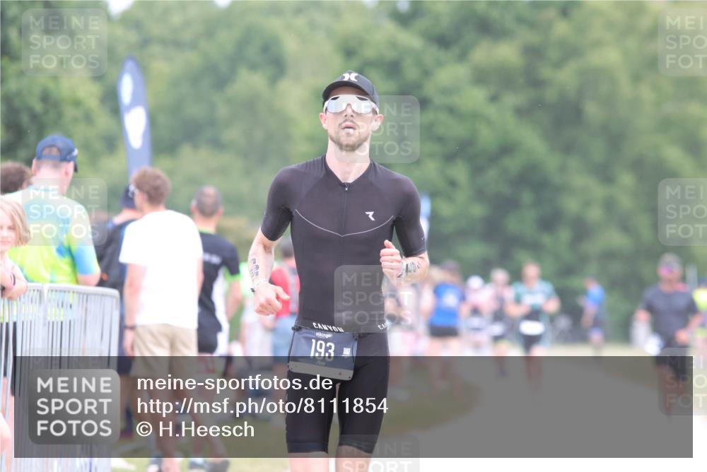 22.06.2025 - Viking Triathlon H.Heesch http://msf.ph/oto/8111854 22.06.2025 14:48:17 Laufen 57, 170, 193, 609 meine-sportfotos.de