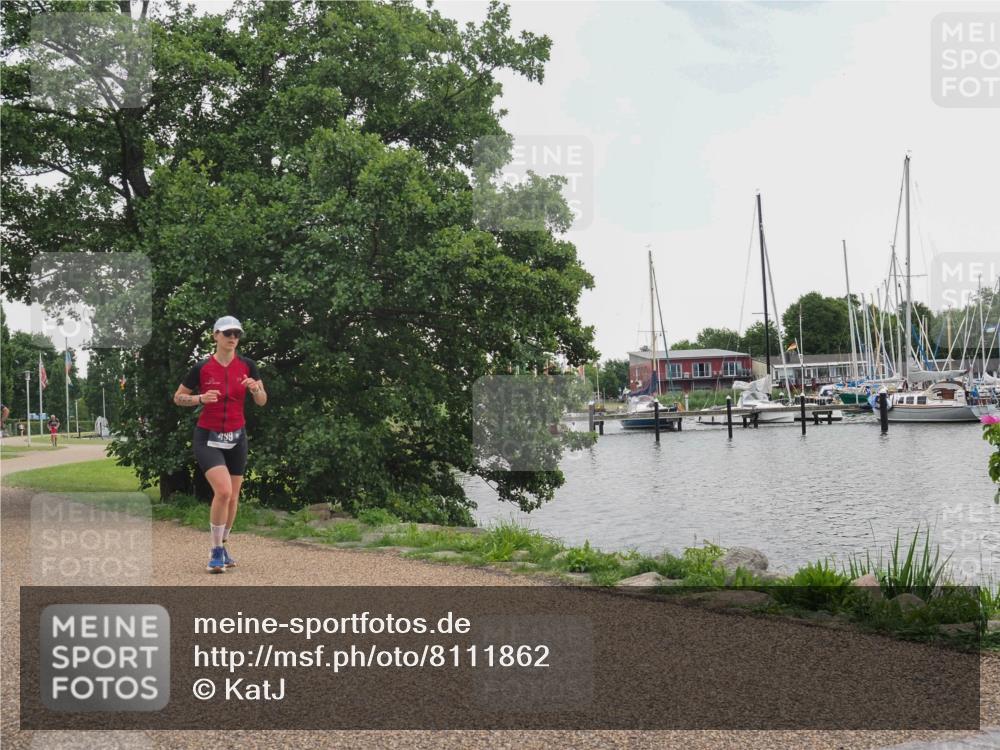 22.06.2025 - Viking Triathlon KatJ http://msf.ph/oto/8111862 22.06.2025 16:06:24 Laufen 499 meine-sportfotos.de