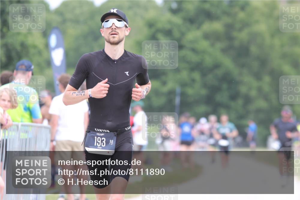 22.06.2025 - Viking Triathlon H.Heesch http://msf.ph/oto/8111890 22.06.2025 14:48:17 Laufen 57, 170, 193, 609 meine-sportfotos.de