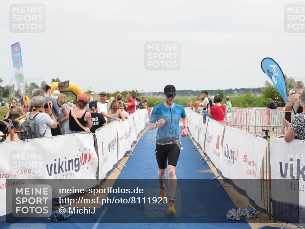 22.06.2025 - Viking Triathlon MichiJ http://msf.ph/oto/8111923 22.06.2025 14:53:31 Ziel 486 meine-sportfotos.de
