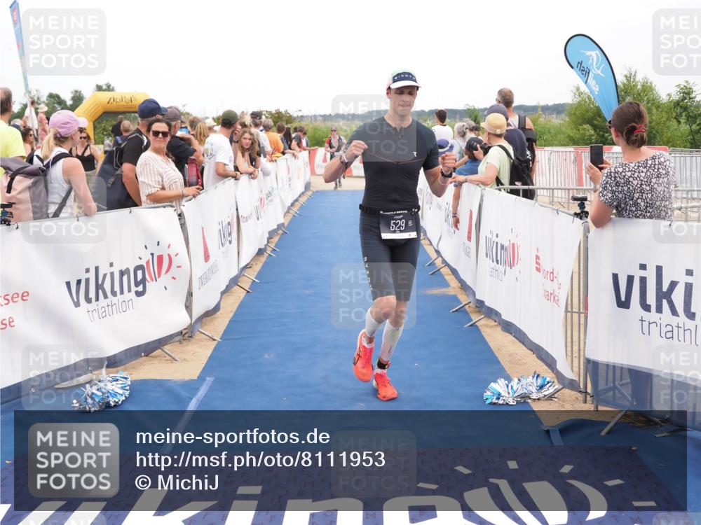 22.06.2025 - Viking Triathlon MichiJ http://msf.ph/oto/8111953 22.06.2025 15:02:44 Ziel 127, 529 meine-sportfotos.de