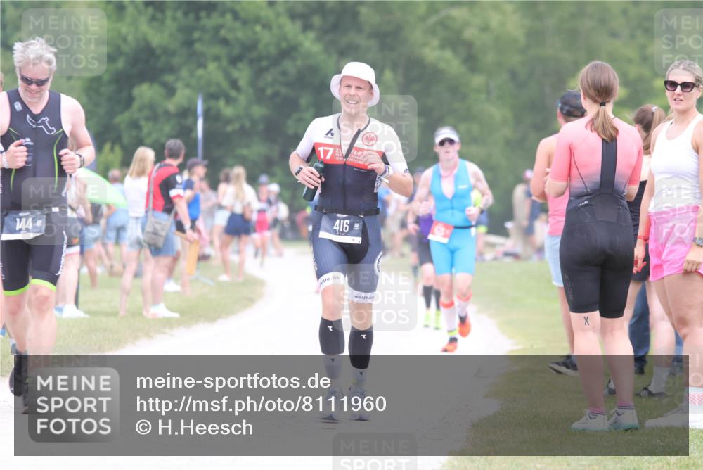22.06.2025 - Viking Triathlon H.Heesch http://msf.ph/oto/8111960 22.06.2025 14:48:45 Laufen 416 meine-sportfotos.de