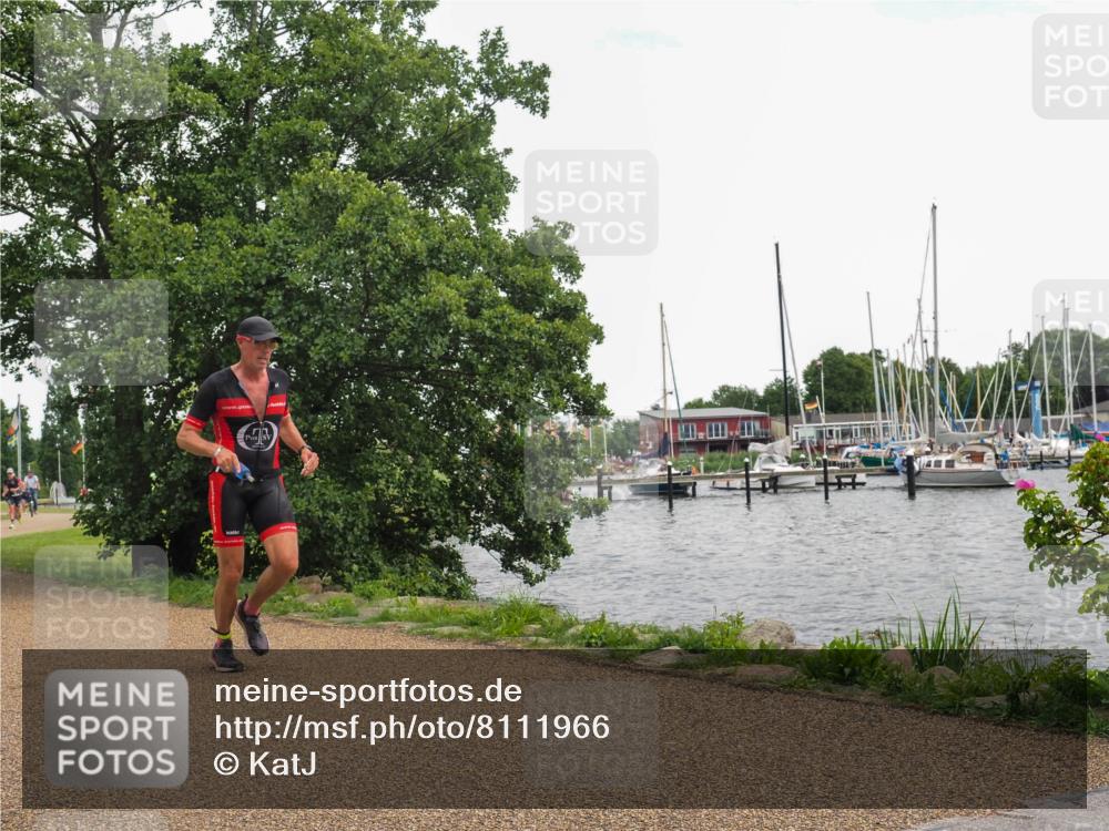 22.06.2025 - Viking Triathlon KatJ http://msf.ph/oto/8111966 22.06.2025 15:04:34 Laufen 615 meine-sportfotos.de