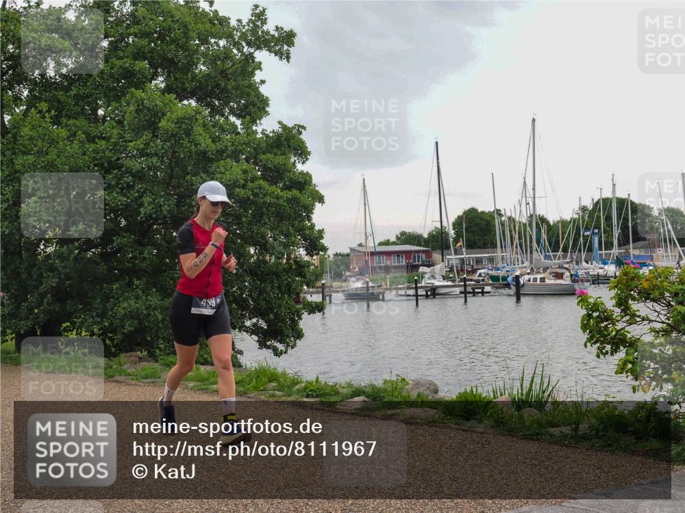 22.06.2025 - Viking Triathlon KatJ http://msf.ph/oto/8111967 22.06.2025 16:06:25 Laufen 499 meine-sportfotos.de