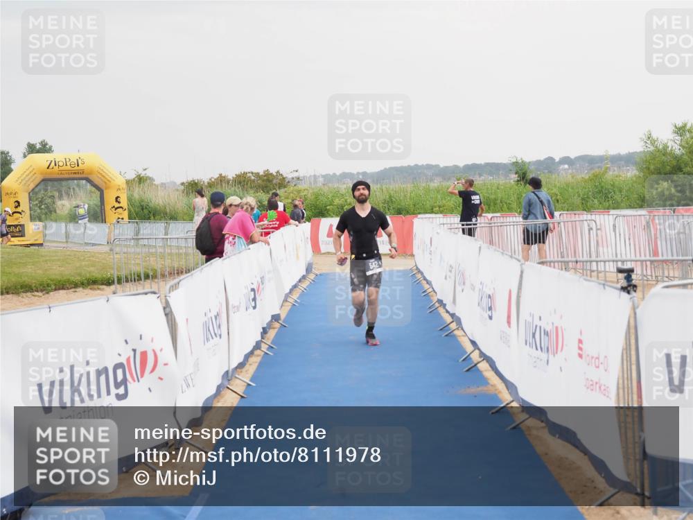 22.06.2025 - Viking Triathlon MichiJ http://msf.ph/oto/8111978 22.06.2025 16:41:09 Ziel 542 meine-sportfotos.de