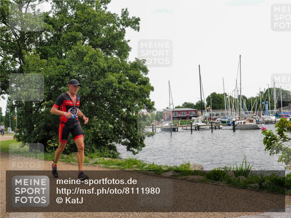 22.06.2025 - Viking Triathlon KatJ http://msf.ph/oto/8111980 22.06.2025 15:04:34 Laufen 615 meine-sportfotos.de
