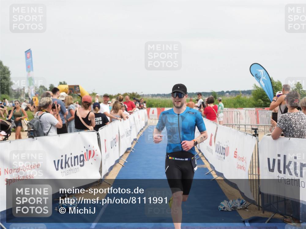 22.06.2025 - Viking Triathlon MichiJ http://msf.ph/oto/8111991 22.06.2025 14:53:32 Ziel 486 meine-sportfotos.de